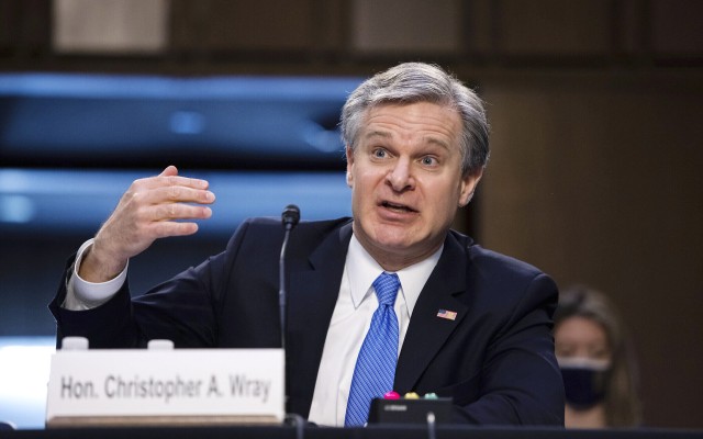 Directorul FBI a fost amenințat cu moartea după percheziția la casa lui Trump