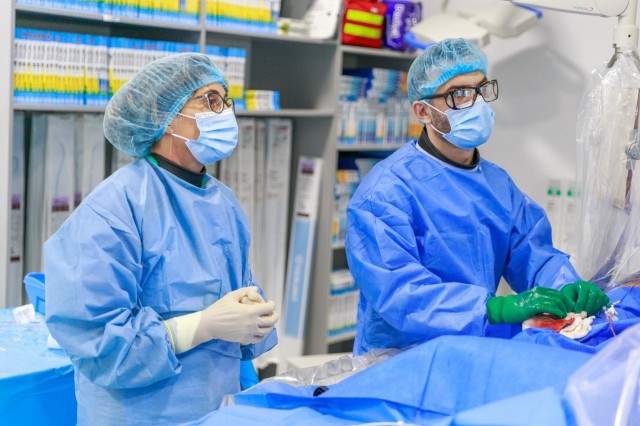 Pacient salvat de la amputarea totală a piciorului, în prima angioplastie periferică efectuată la centrul de cardiologie intervențională ARES din Spitalul Județean Tulcea