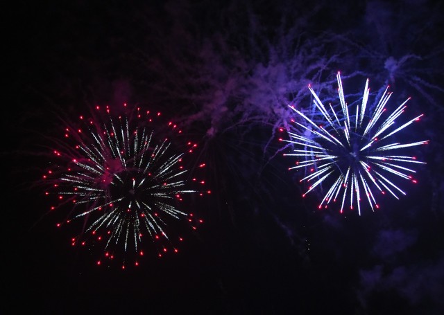 Focurile de artificii de Ziua Marinei, reprogramate din cauza condiţiilor meteo