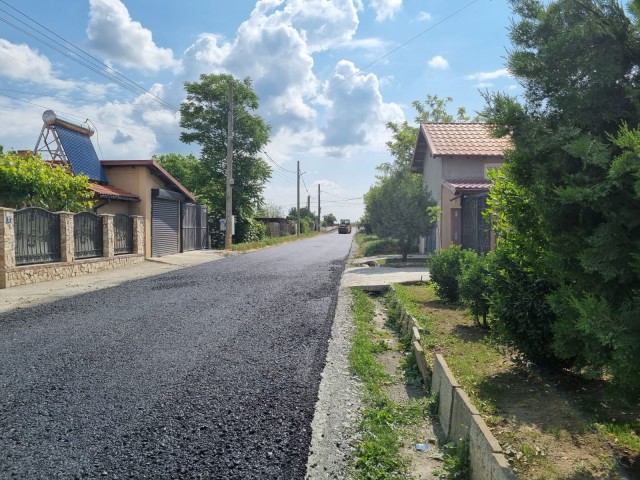 Primăria Poarta Albă continuă asfaltările