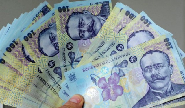 Deficitul bugetului general consolidat a crescut la 2,4% din Produsul Intern Brut după primele 8 luni
