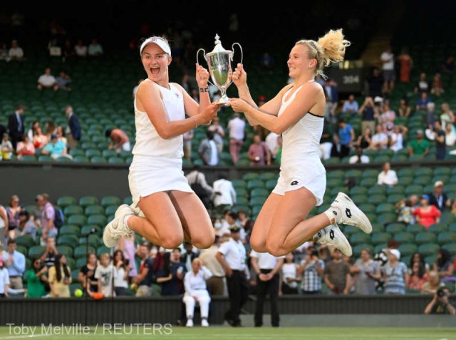 Tenis - Wimbledon: Barbora Krejcikova şi Katerina Siniakova au cucerit trofeul la dublu feminin