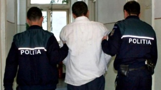 A făcut circ și l-am amenințat cu moartea pe polițistul care l-a prins beat la volan