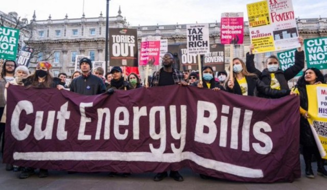 Britanicii refuză să-şi mai plătească gazul şi curentul, în semn de protest faţă de creșterea preţurilor