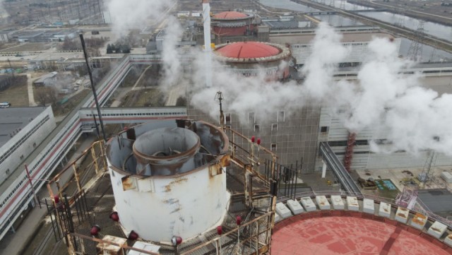 42 de state, inclusiv România, cer Rusiei să îşi retragă imediat trupele de la centrala nucleară Zaporojie