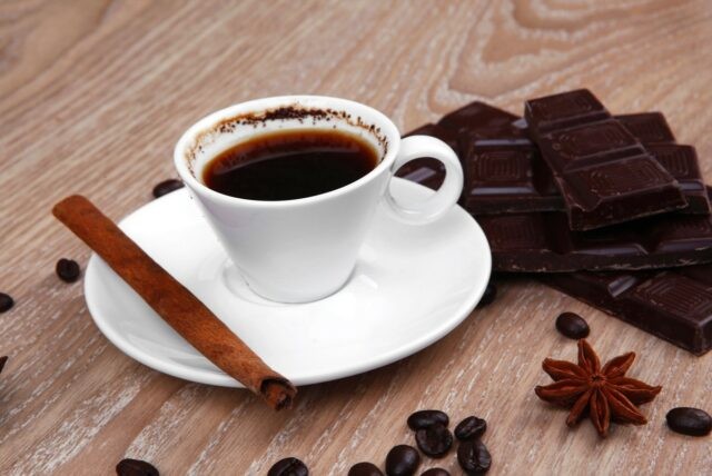 Semnele intoxicaţiei cu cafeină. Ce poţi face pentru a reveni la normal