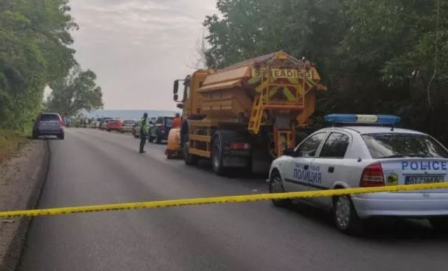 Bulgaria: 12 pasageri internaţi după un accident în care a fost implicat un autocar