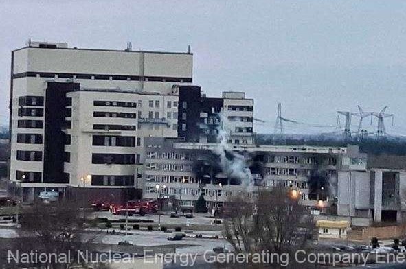 Ucraina: Explozii şi tiruri de arme automate în apropiere de centrala nucleară din Zaporojie