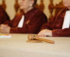 Curtea Constituțională spune că percheziția nu poate deveni o căutare fără limite Curtea Constituțională spune că percheziția nu poate deveni o căutare fără limite
