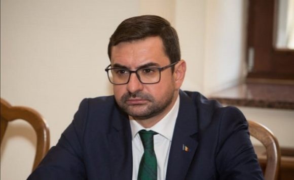 Adrian Chesnoiu, fostul Ministru al Agriculturii, urmărit penal de DNA