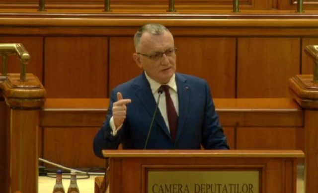 Moţiune: Sorin Cîmpeanu - Nu sunt comod, nu fac reformă între două cafele