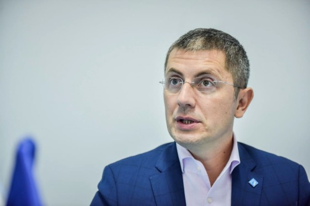 Dan Barna: Am fost acroșat de o mașină pe trecerea de pietoni
