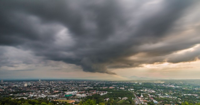 Cod roșu de furtuni cu grindină. A fost emis mesajul RO-Alert