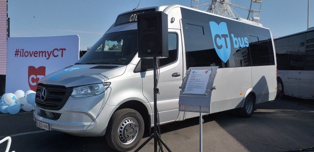 Linia 13 circulă deviat, pe sensul spre Carrefour