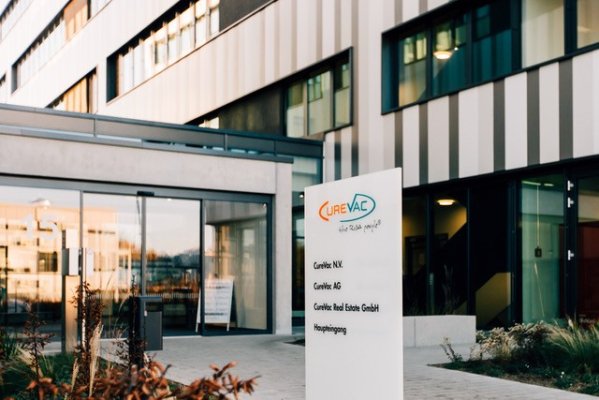 Coronavirus: Compania germană CureVac a depus o plângere împotriva rivalului său BioNTech