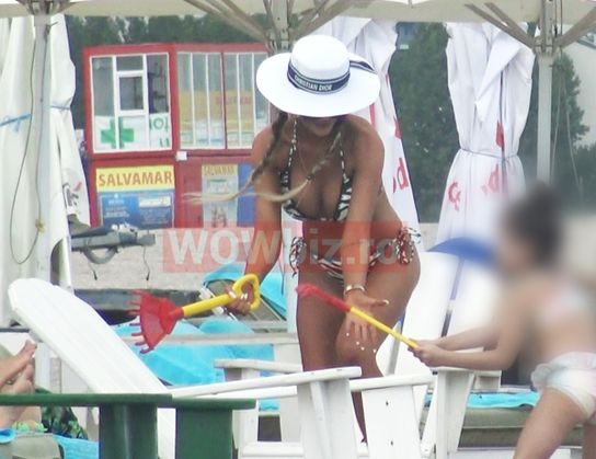 Bianca Drăgușanu a încins spiritele pe plaja de la Mamaia