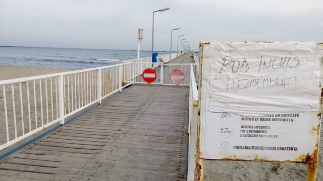 Liviu Denisov, constructorul blocului distrus în incendiul din Km 4-5, va demonta pasarela din Mamaia