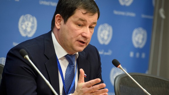 Oficial rus: 'SUA ar trebui să convingă Ucraina să înceapă negocierile de pace și să accepte realitățile'