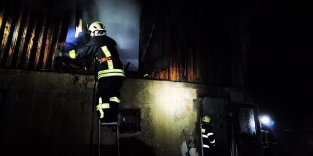 Incendiu la o pensiune din Vama Veche