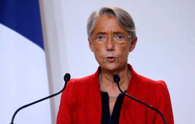 Premierul Franței: 'Avortul trebuie înscris ca drept fundamental în Carta UE'