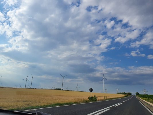 România are nevoie de o legislaţie îmbunătăţită şi predictibilă în domeniul energiei pentru a atrage investitorii (vicepreşedinte RWEA)
