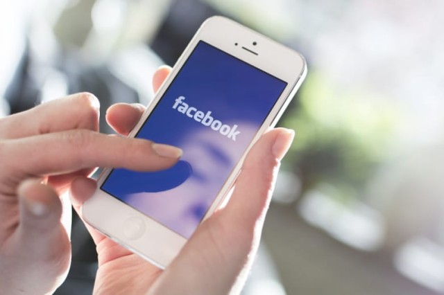 Avertizări pentru utilizatorii de iPhone: Facebook și Instagram vă urmăresc întreaga activitate!