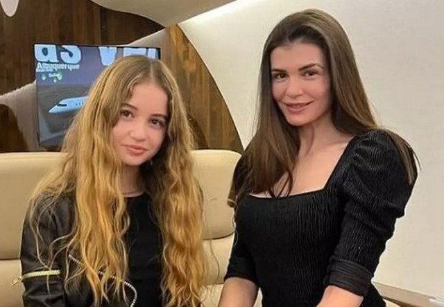 Irina Columbeanu își câștigă singură banii. Cum a făcut mii de euro la doar 15 ani