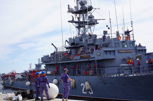 Echipajul de pe Dragorul maritim 29 s-a întors în siguranță acasă