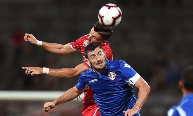 Fotbal: Federaţia engleză va experimenta interzicerea lovirii intenţionate a mingii cu capul la nivel Under-12