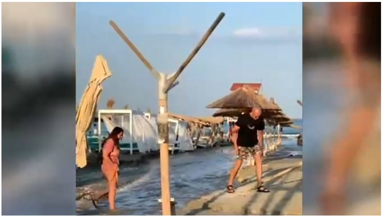 O ploaie torențială de 30 de minute a făcut ravagii în Mamaia Nord
