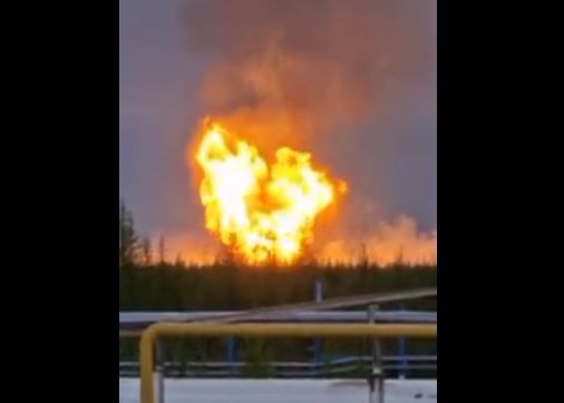 Cel mai mare zăcământ de gaze din Rusia a luat foc: aprovizionarea Europei, în pericol. Video