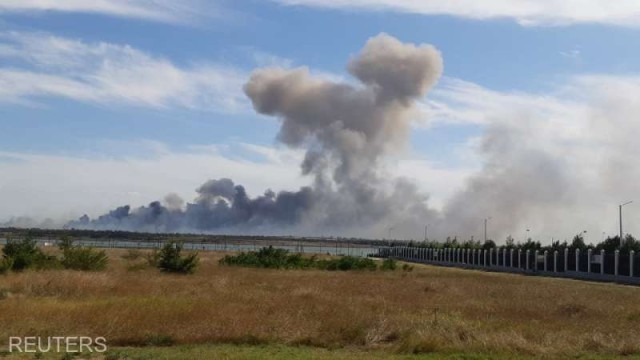 Explozii puternice în zona unei baze aeriene ruseşti din Crimeea