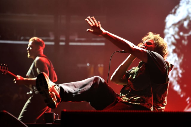 Formaţia Rage Against The Machine a anunţat că anulează concertele din turneul european