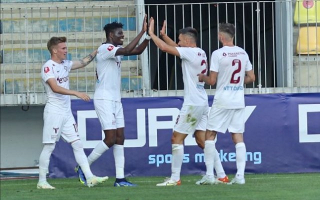 Fotbal: Chindia Târgovişte - CFR Cluj 0-2, în Superligă