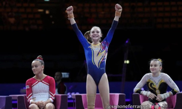Constănţeanca Sabrina Maneca-Voinea, campioană europeană la gimnastică