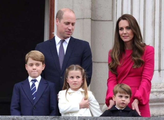 Prinţul William şi familia lui părăsesc Londra şi se mută la Windsor