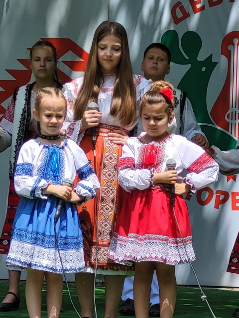 Ansambluri folclorice din Hârșova, prezente la un festival organizat în Bulgaria! Video