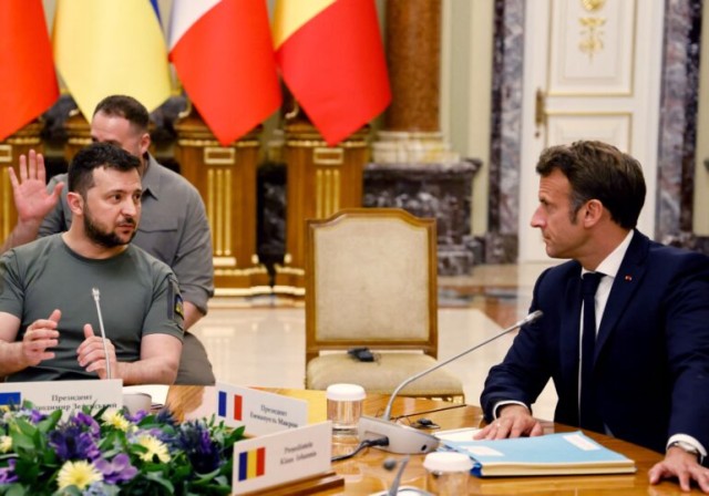 Emmanuel Macron a vorbit la Kiev despre cedarea de teritoriu în favoarea Rusiei
