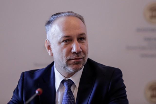 A fost semnat decretul de eliberare din funcţia de procuror a lui Bogdan Licu