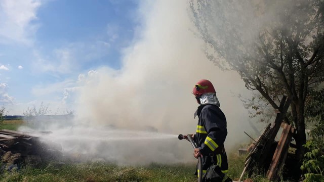Incendiu în satul Ţepeş Vodă