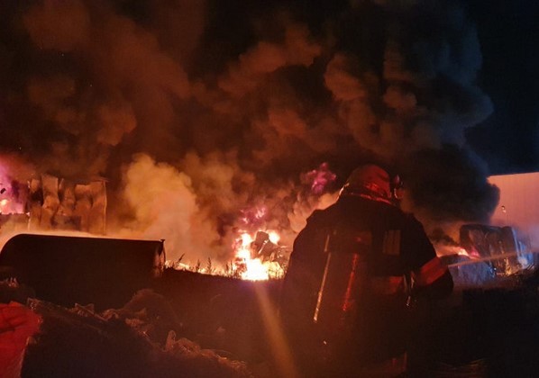 Incendiu la o casă, în Dumbrăveni