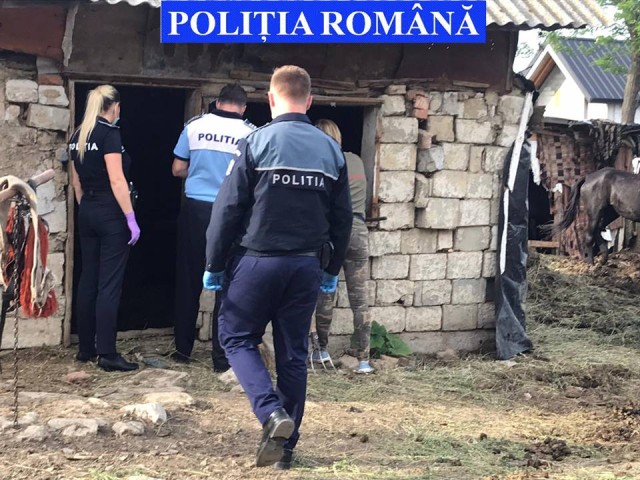 Un bărbat și-a snopit mama în bătaie, lucru care i-a provocat un infarct tatălui său