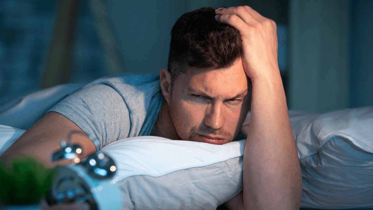 Insomnia și bolile cardiovasculare: riscuri pe termen lung, sfaturi și metode de tratare