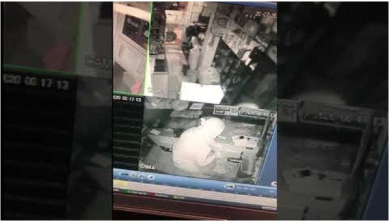 Un bărbat a spart un magazin din Suceava doar ca să mănânce două iaurturi, o roșie și o pâine