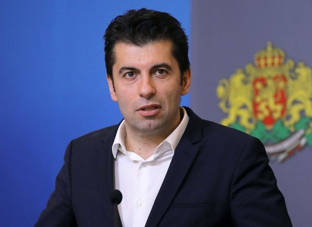 Premierul bulgar Kiril Petkov se declară pregătit să conducă un cabinet minoritar