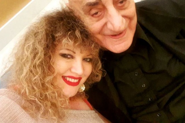 Oana Lis a recuperat verigheta, de la amanet! Cine a ajutat-o să o găsească
