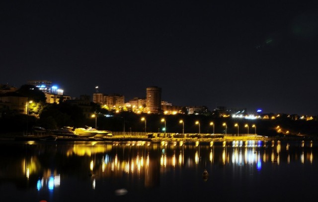 Luxten aprinde din nou lumina, în Constanța, pe mai multe străzi și parcuri