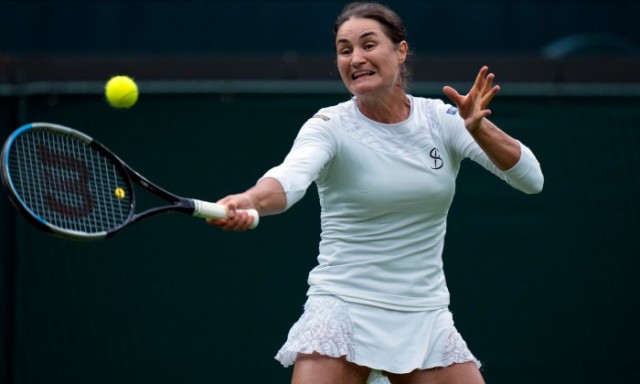 Tenis: Monica Niculescu şi Caroline Dolehide au pierdut finala probei de dublu la Nottingham
