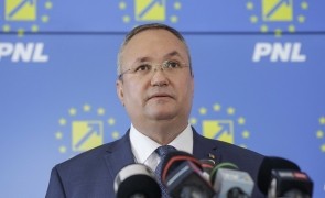 Nicolae Ciucă, mesaj dur pentru medicii din România