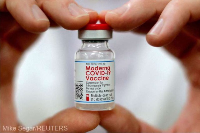 Compania Moderna, criticată dur pentru scumpirea cu 400% a vaccinului anti-COVID